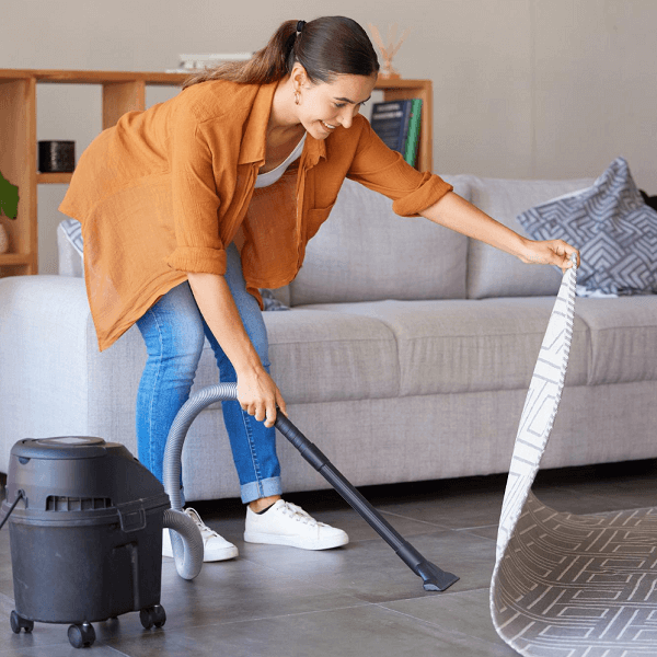 Cómo aspirar bien la casa sin dejar suciedad oculta