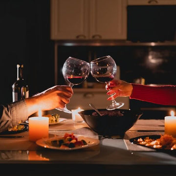 Consejos para organizar una cena romántica inolvidable este San Valentín