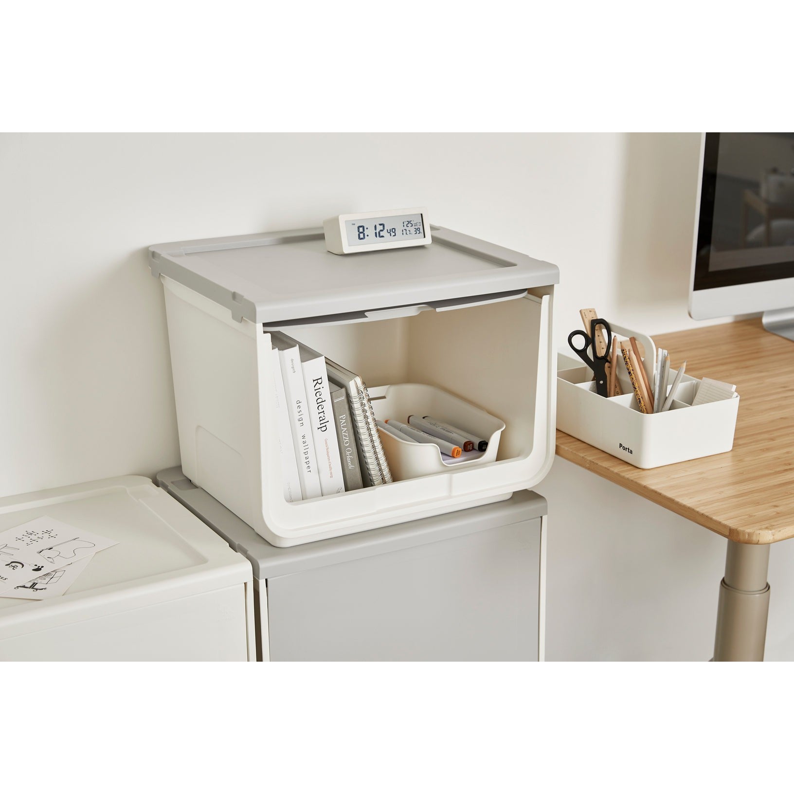 Cubo organizador Roomax 39 litros gris