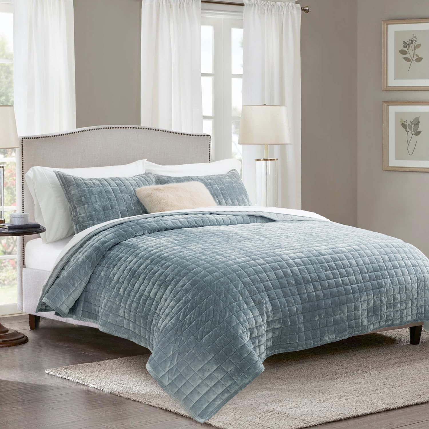 Cubrecama Velvet Premium Elenora azul hielo