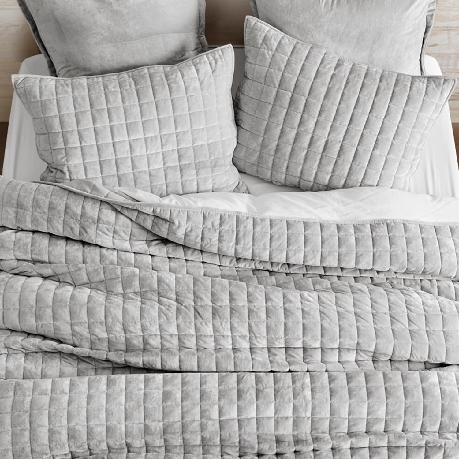 Cubrecama Velvet Premium Elenora gris perla