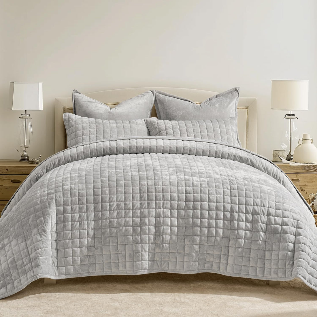 Cubrecama Velvet Premium Elenora gris perla