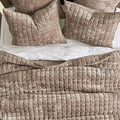 Cubrecama Velvet Premium Elenora taupe claro