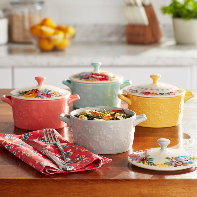 Mini Cazuelas de Gres 4 Piezas con Tapa Sweet Romance Blossoms – Colores Surtidos y Diseño Floral