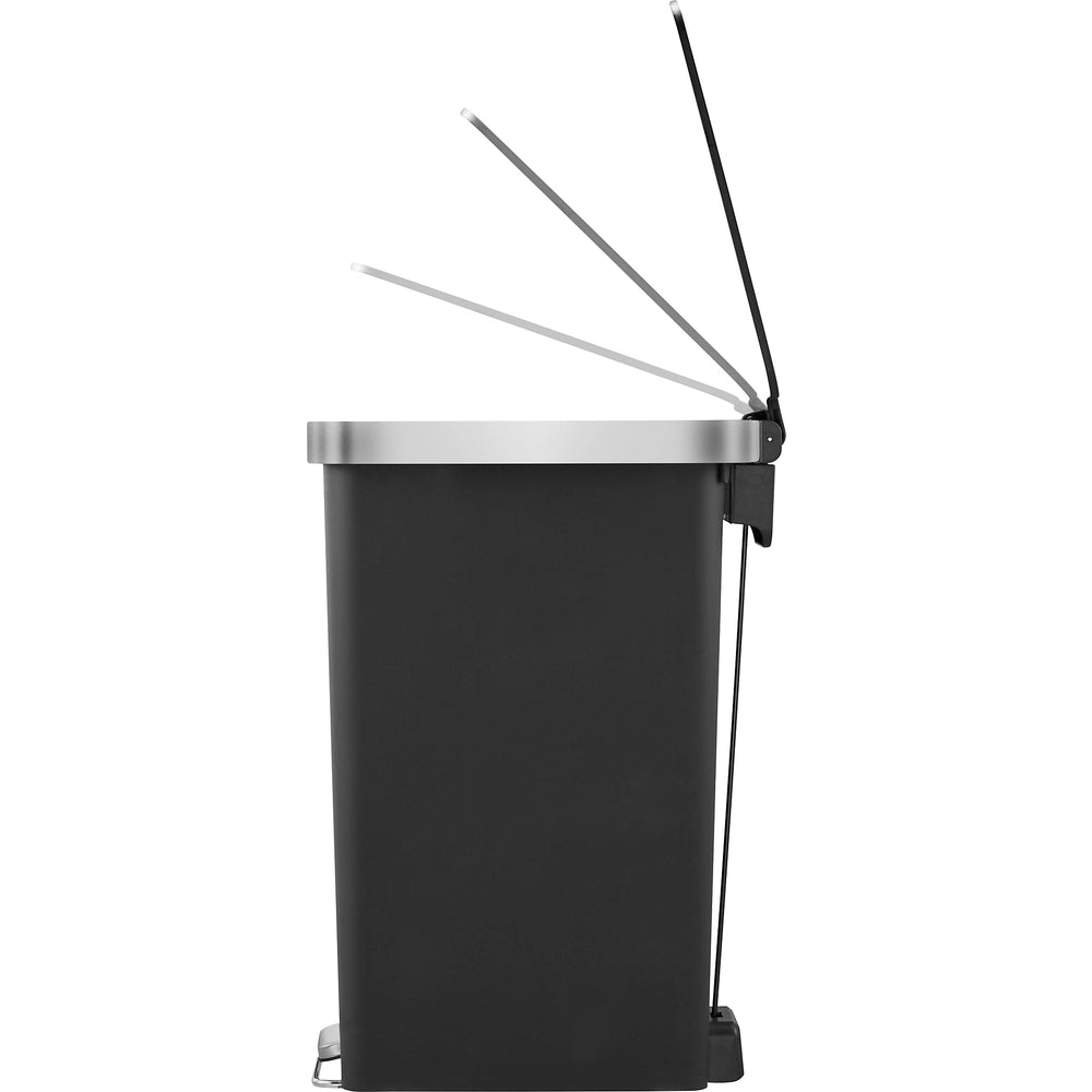 Tacho de basura slim ubicado contra la pared