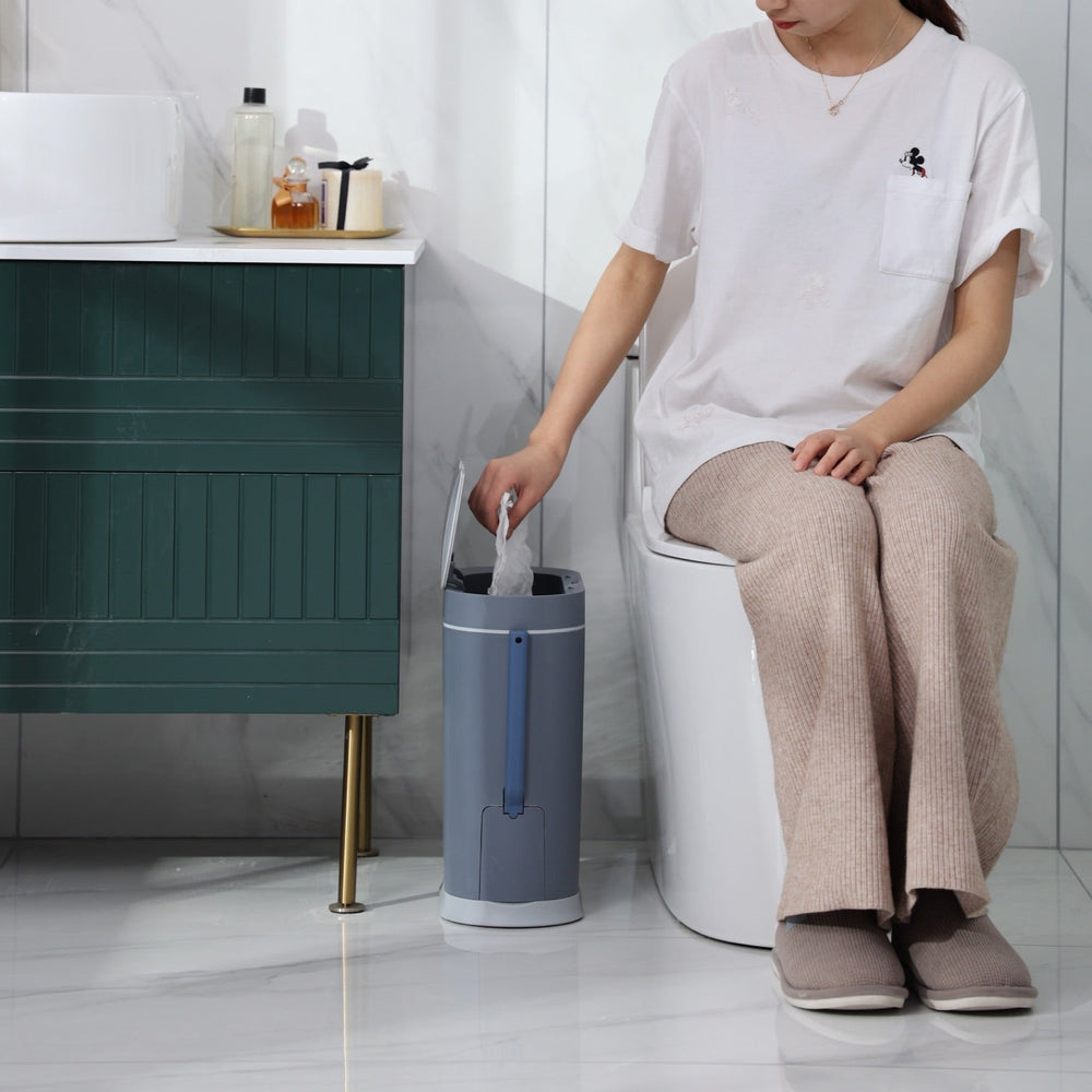 Tacho de basura sensor c/escobilla 8L gris USB