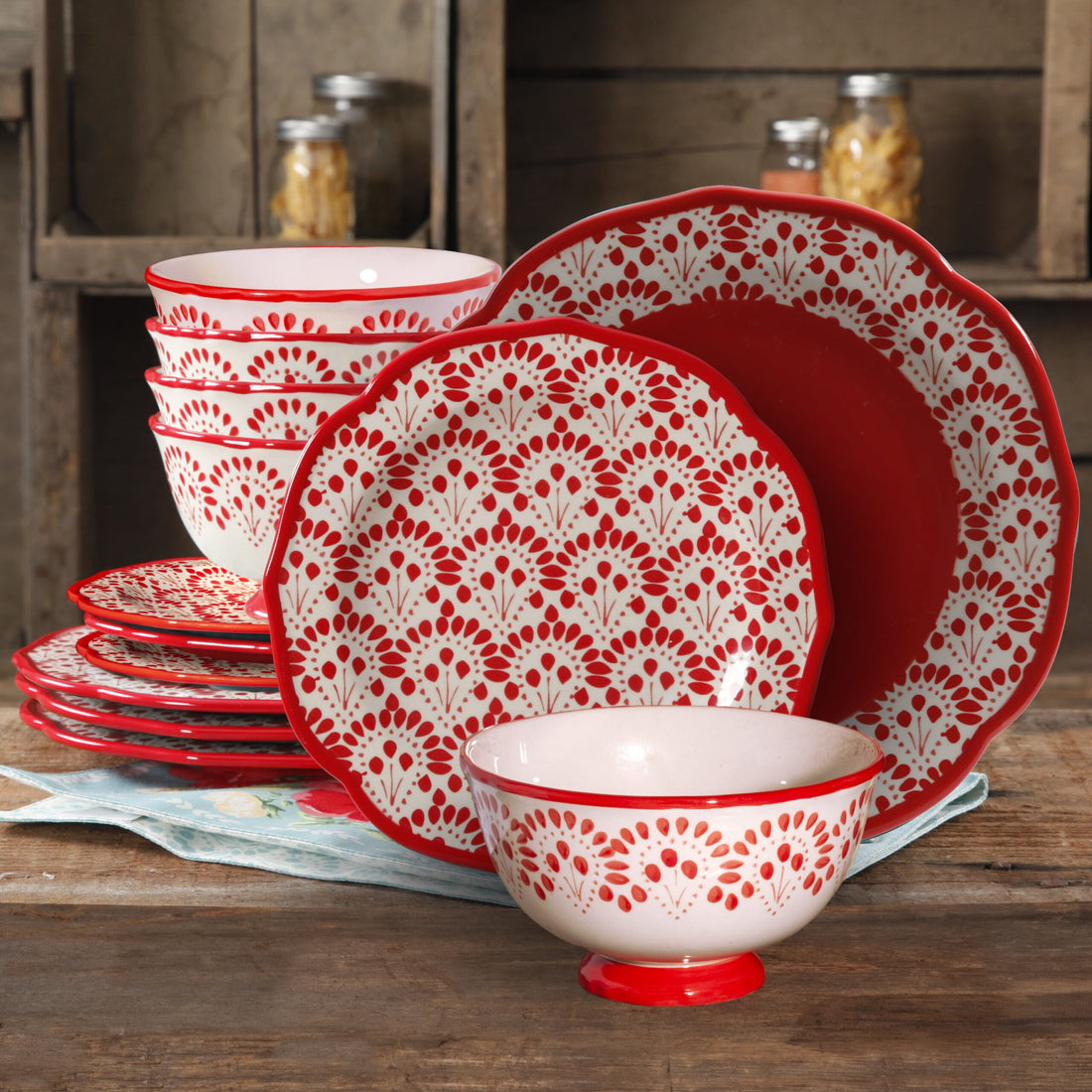 Vajilla de Gres Roja 12 Piezas Betsy rojo – Diseño Vintage con Bordes Ondulados