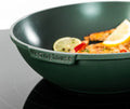 Wok 28cm antiadherente Performance QuanTanium con tapa verde